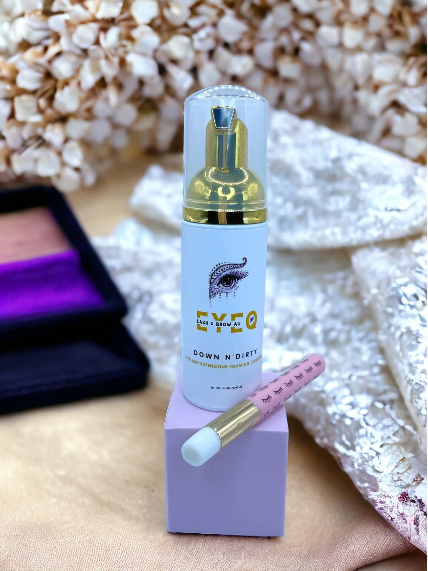 Eyelash Foaming Shampoo w/Free Brush