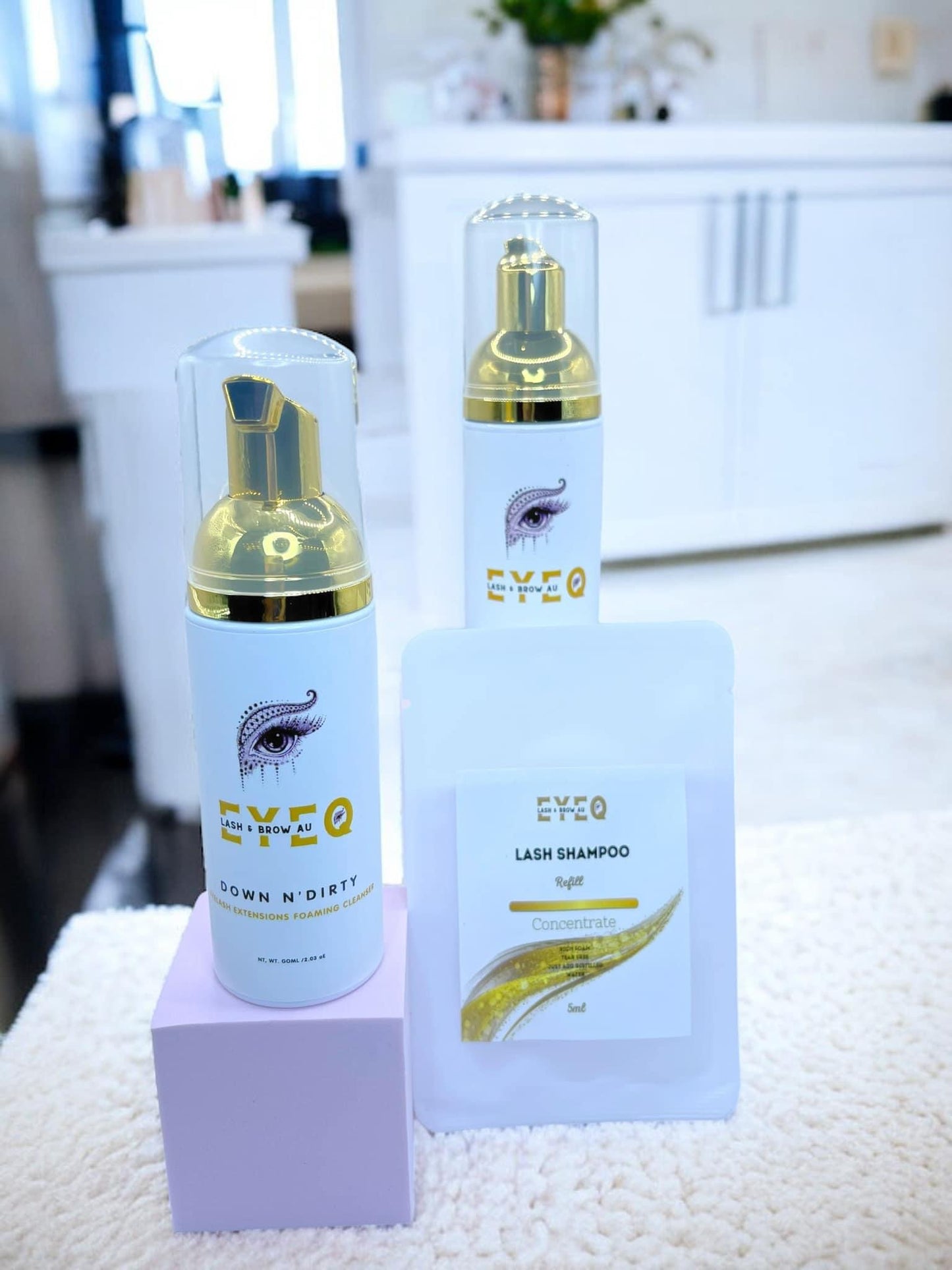 Eyelash Foaming Shampoo w/Free Brush